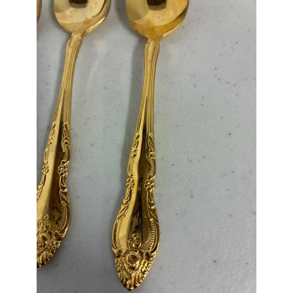 Unbranded vintage gold